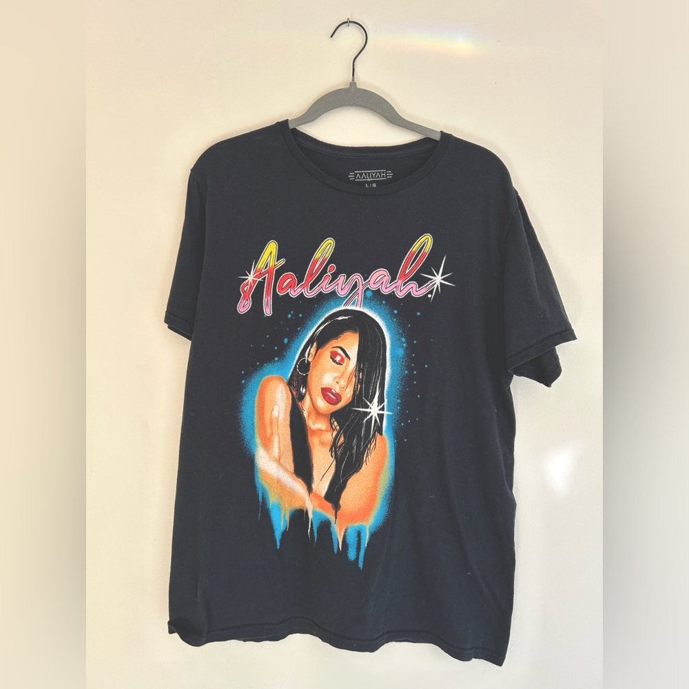 Aaliyah (by Target) tshirt unisex L